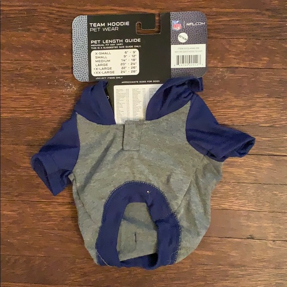 NFL NY Giants Dog Team Hoodie T-Shirt NWT XS *Benefits Animal Rescue* ๐ถโค๏ธ - Picture 2 of 7